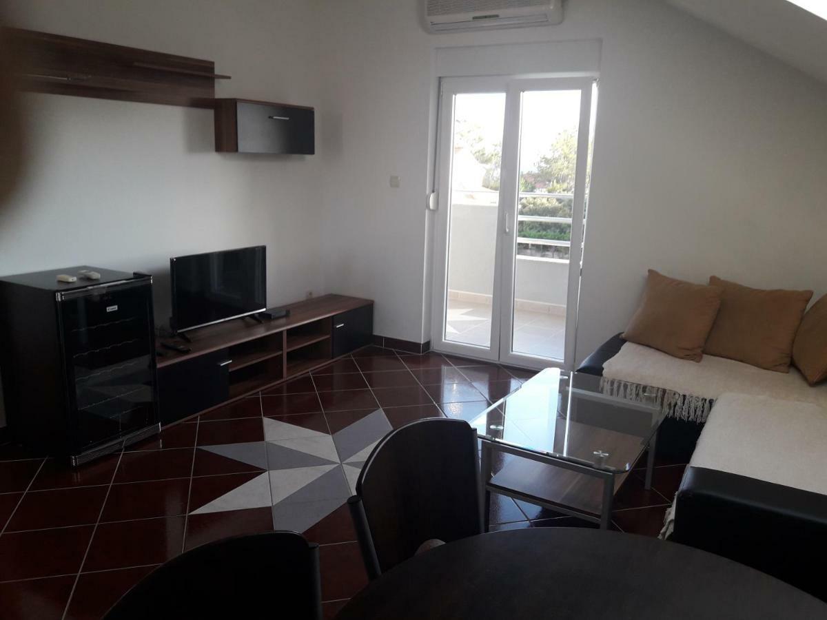 Apartmani Kuzmic Врси Экстерьер фото