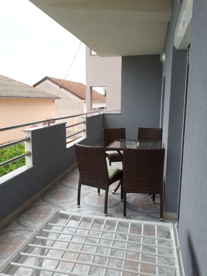Apartmani Kuzmic Врси Экстерьер фото