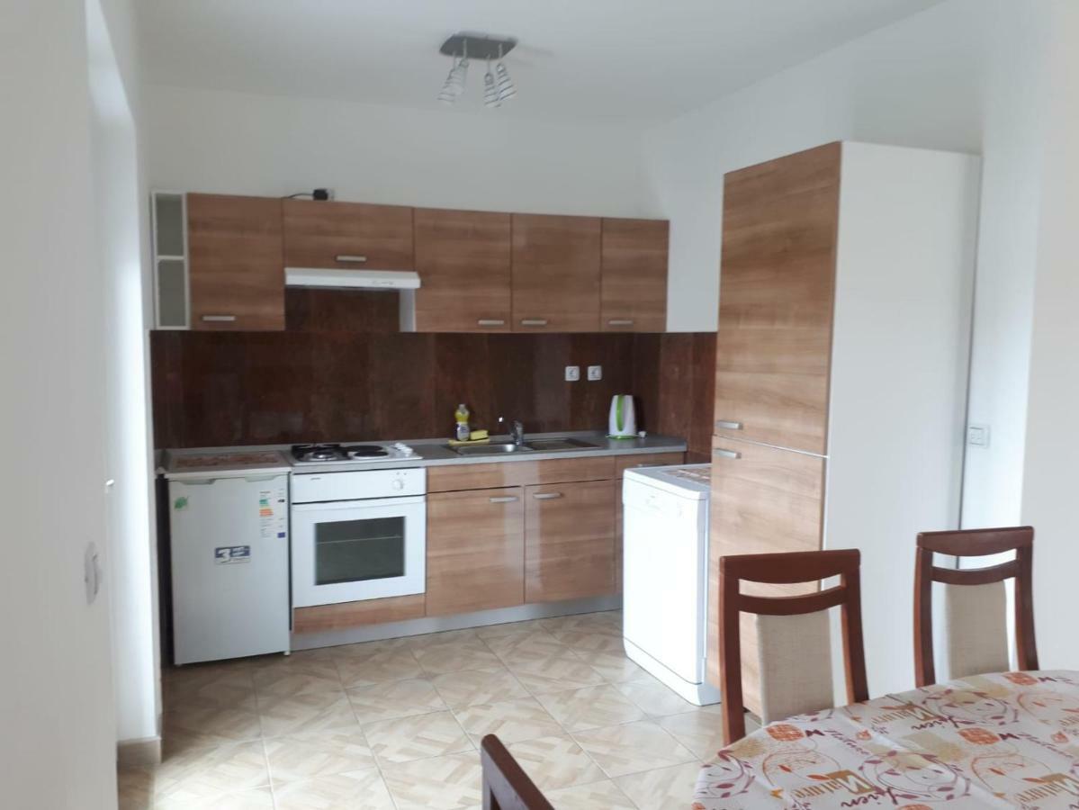 Apartmani Kuzmic Врси Экстерьер фото